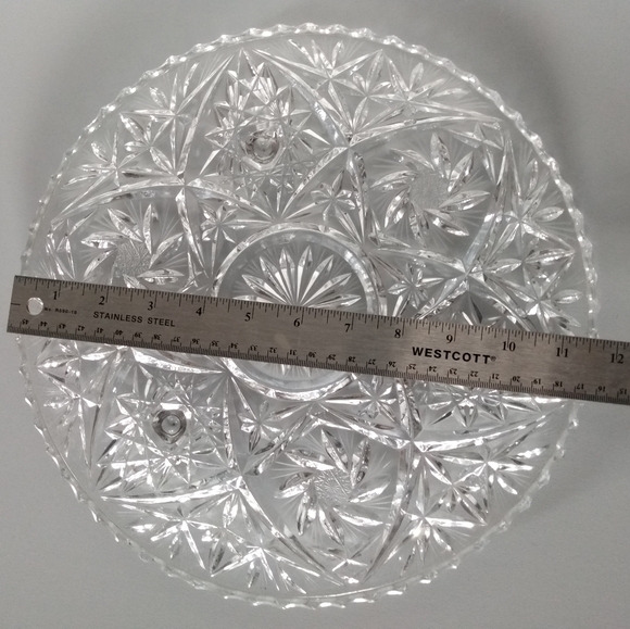 Pin Wheel Footed Lead Crystal Platter - Picture 9 of 9
